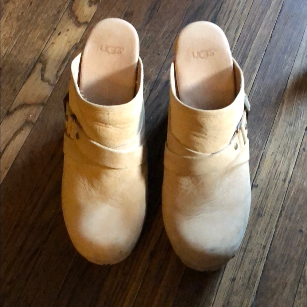 UGG clogs